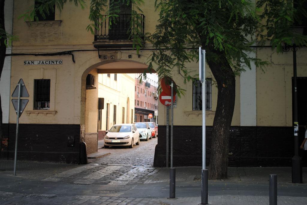 Triana & Free Parking Appartement