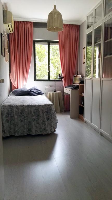 Triana & Free Parking Sevilla