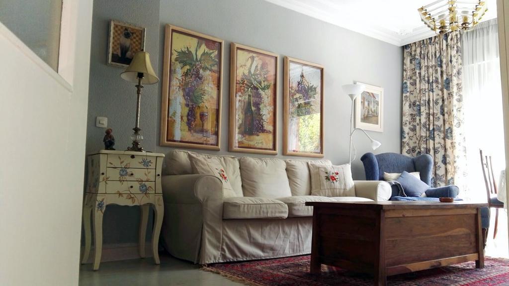 Triana & Free Parking Appartement